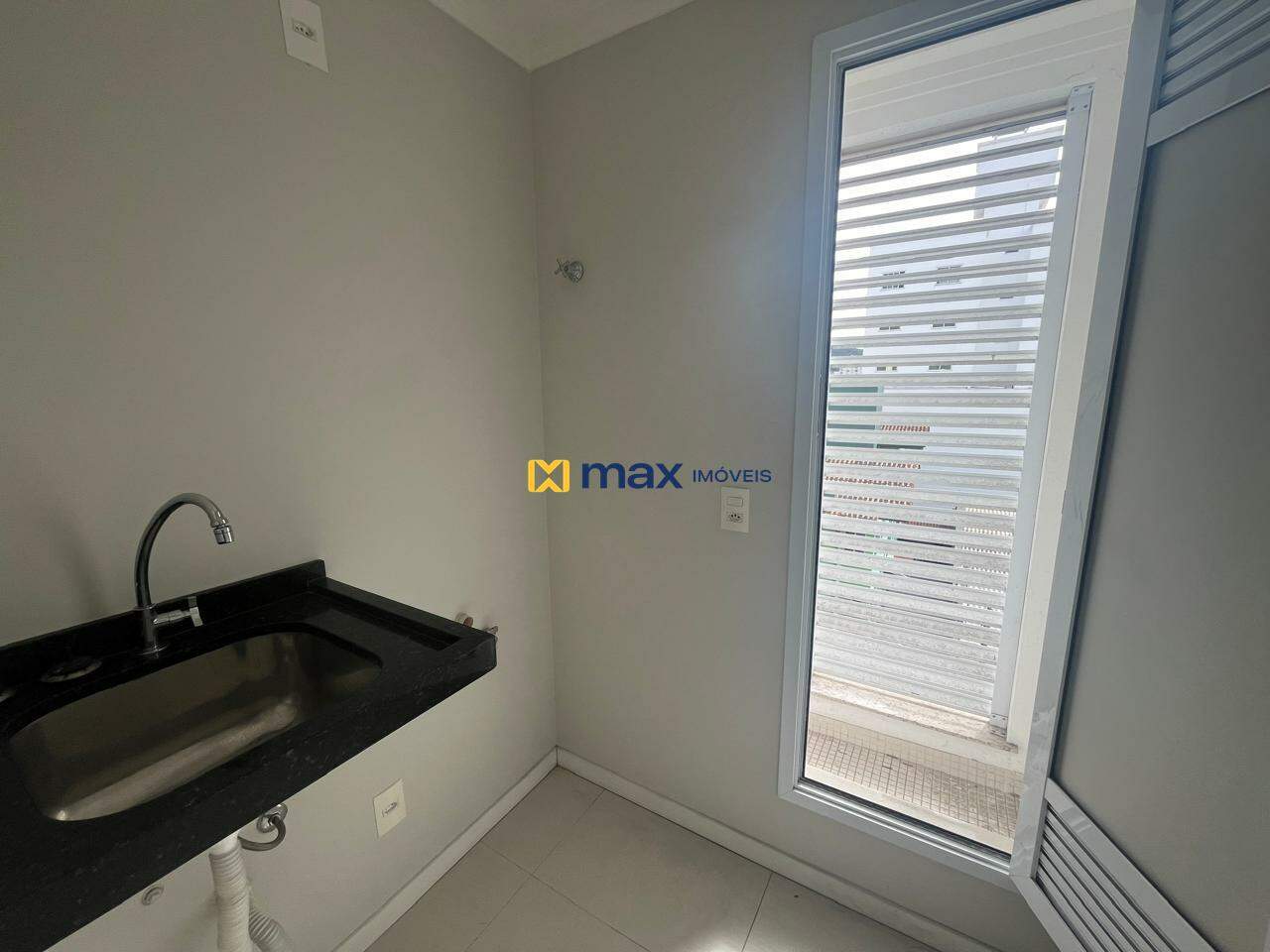 Apartamento para aluguel no Nações: 