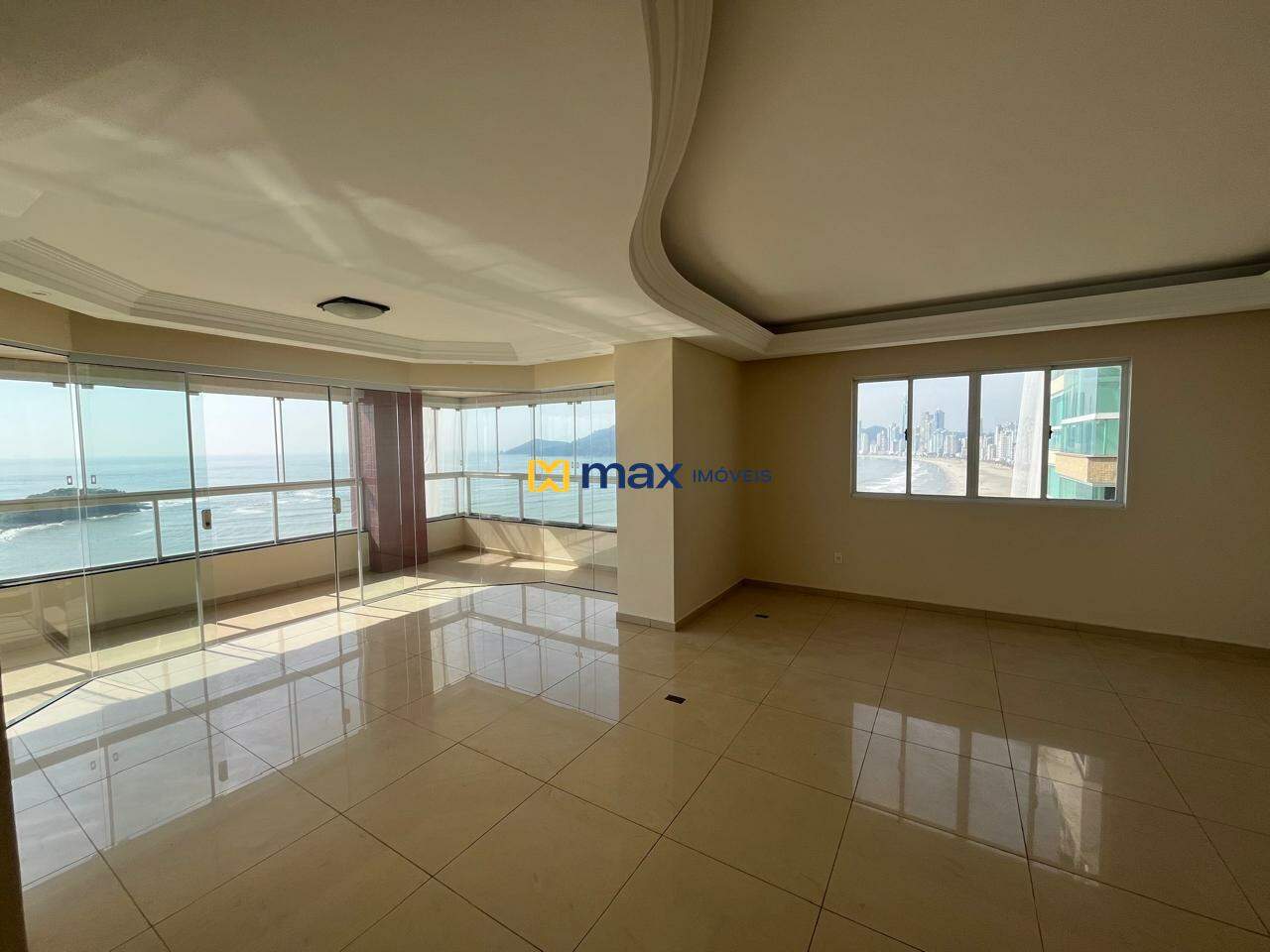 Apartamento para aluguel no Centro: 