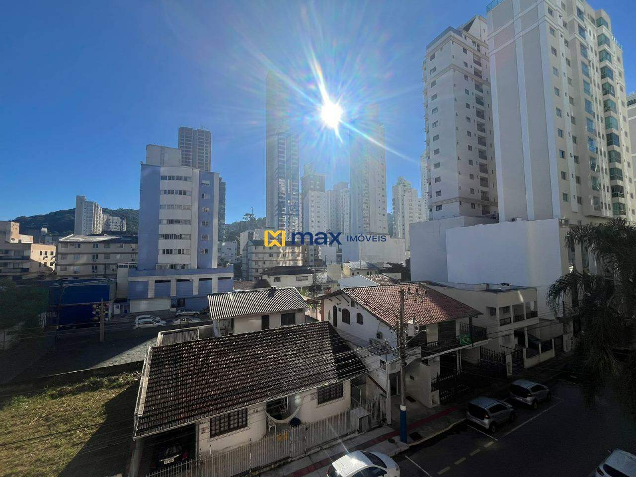 Apartamento para aluguel no Pioneiros: 