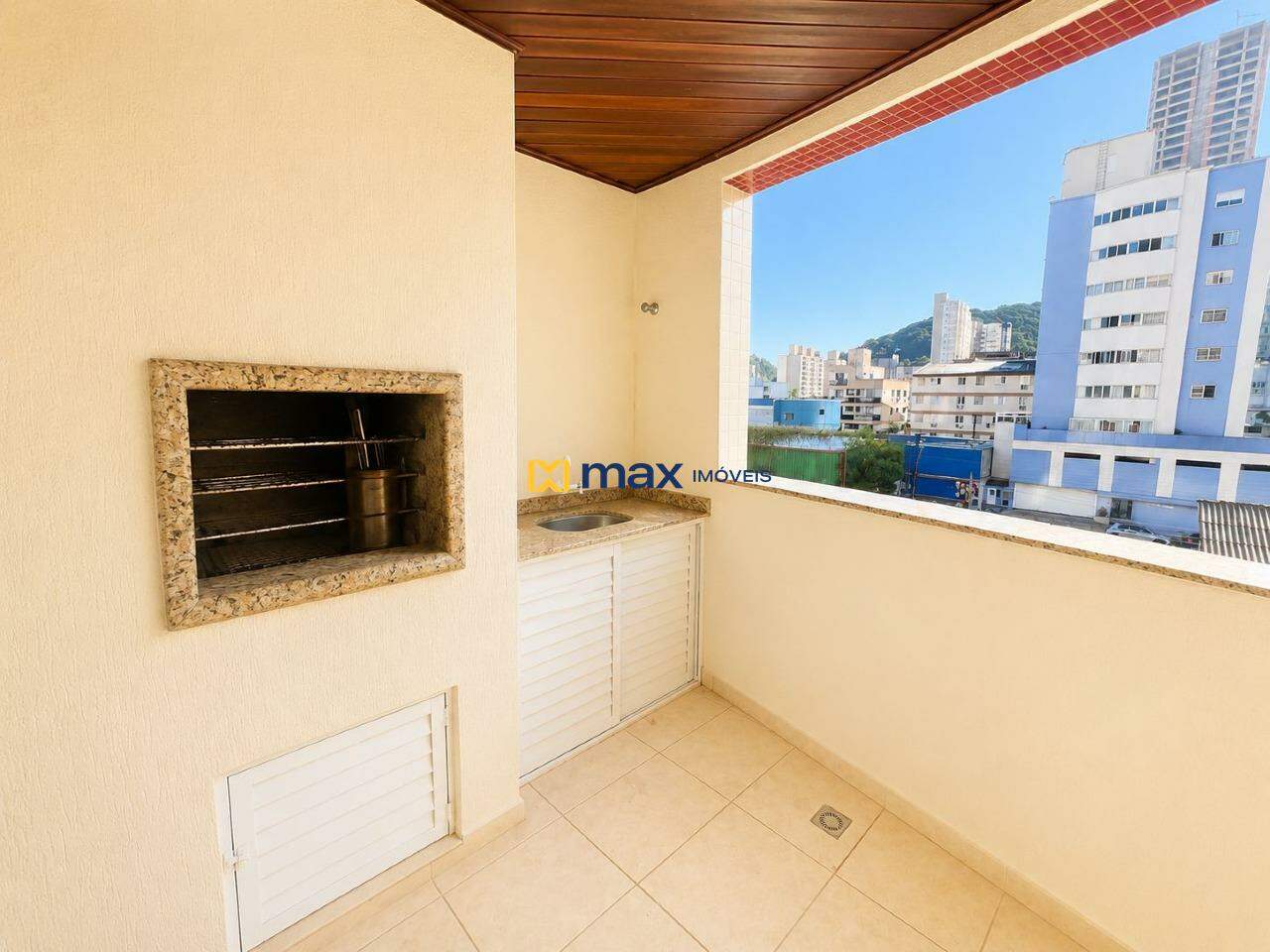 Apartamento para aluguel no Pioneiros: 