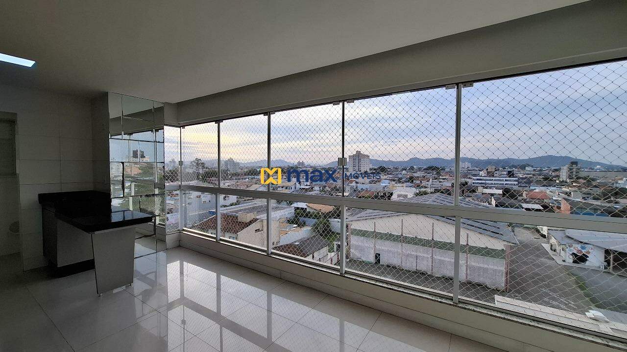 Apartamento para aluguel no São João: Sacada