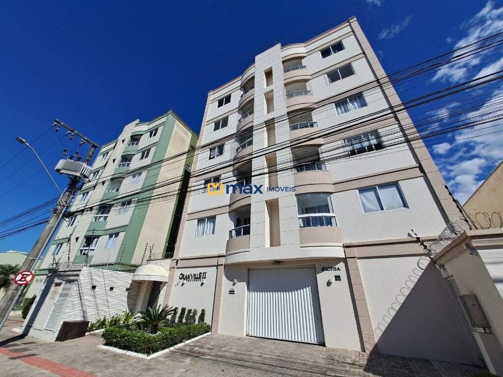 Apartamento para aluguel no São Vicente: Fachada