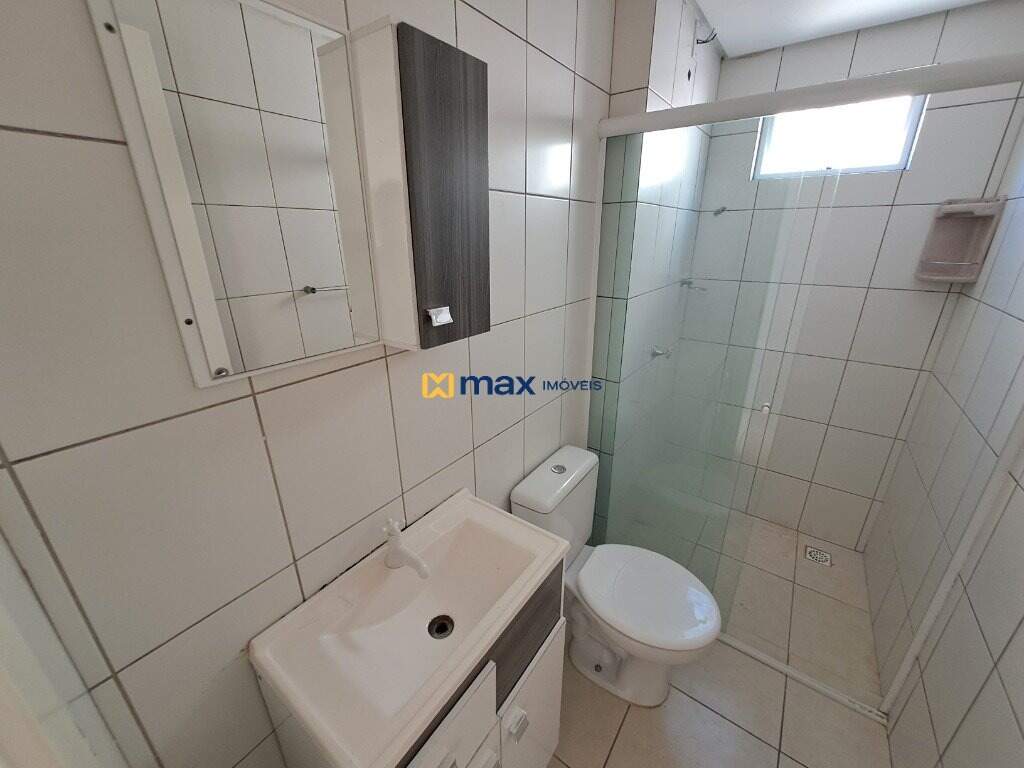 Apartamento para aluguel no São Vicente: banheiro