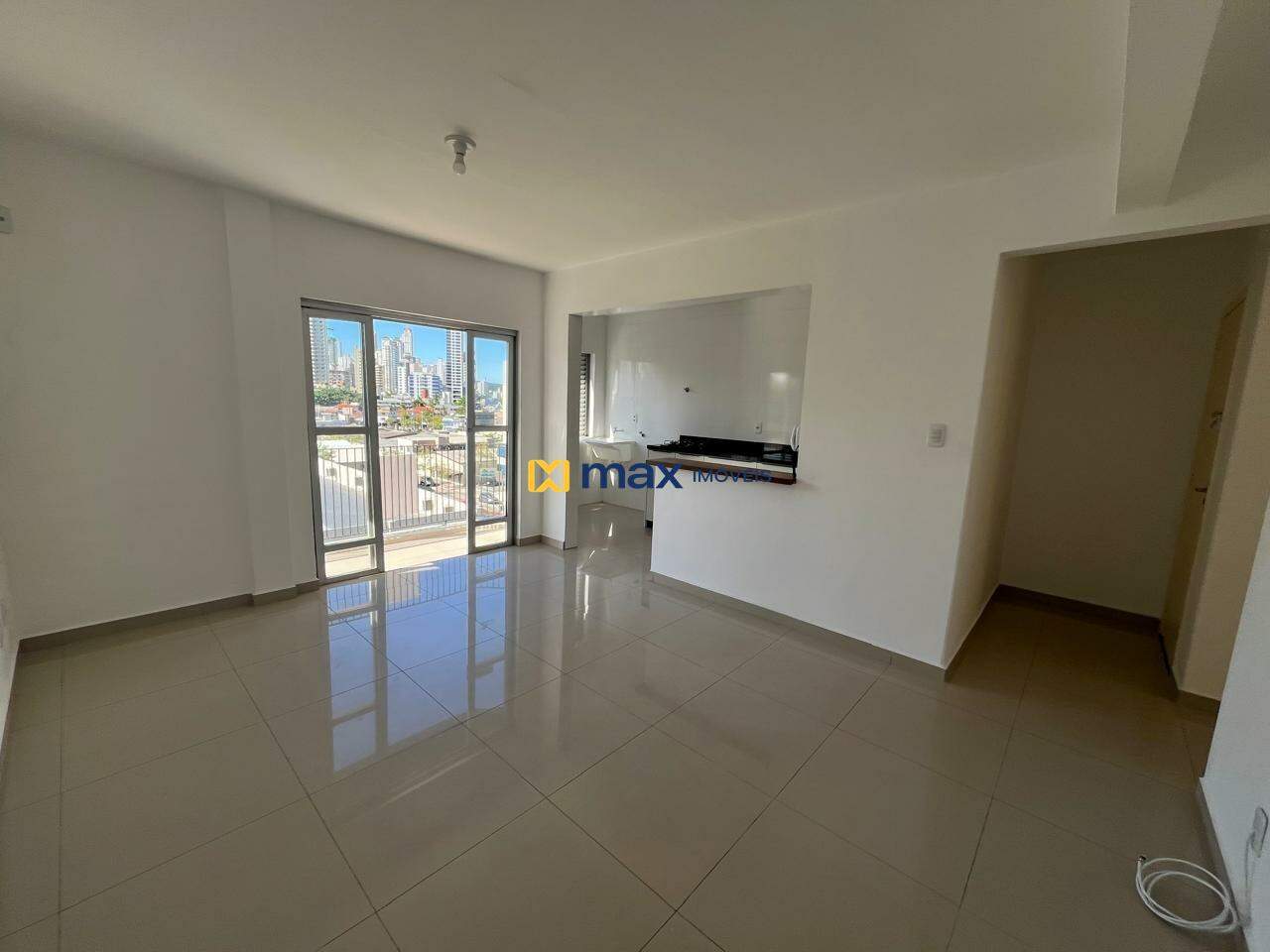 Apartamento para aluguel no Nações: 