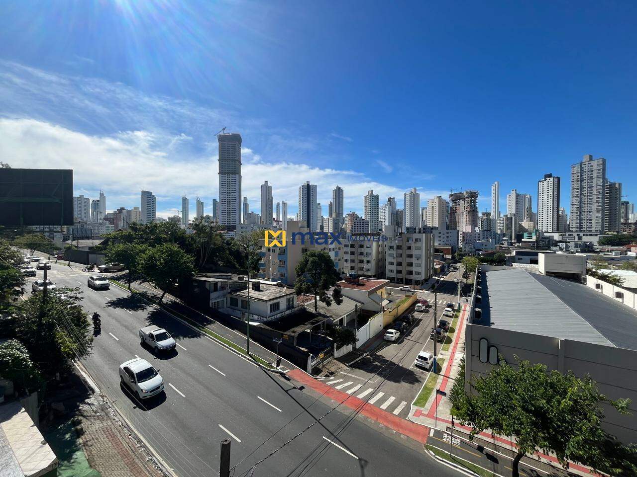 Apartamento para aluguel no Nações: 