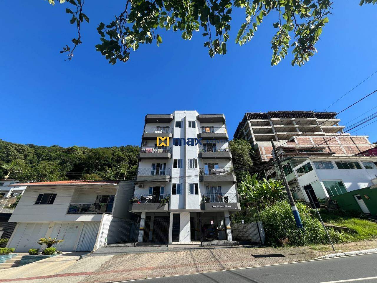 Apartamento para aluguel no Nações: 