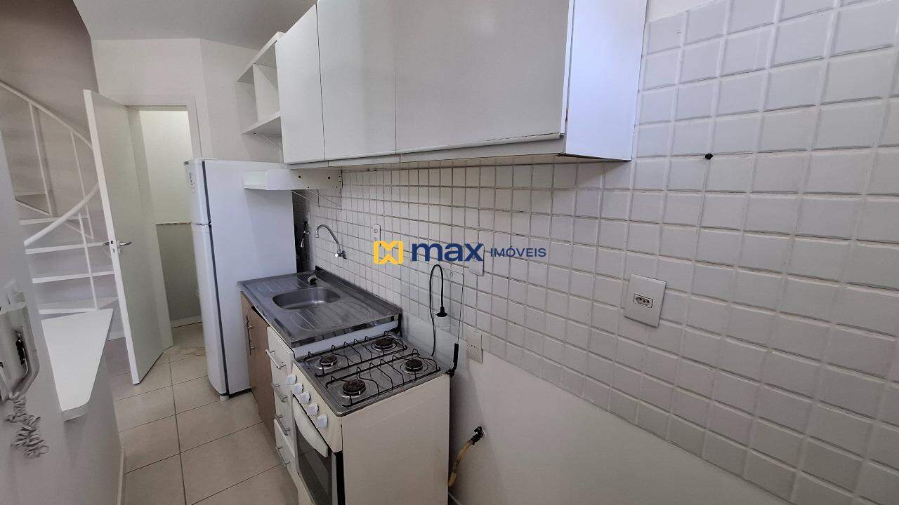 Apartamento para aluguel no Ressacada: Cozinha/ Lavanderia