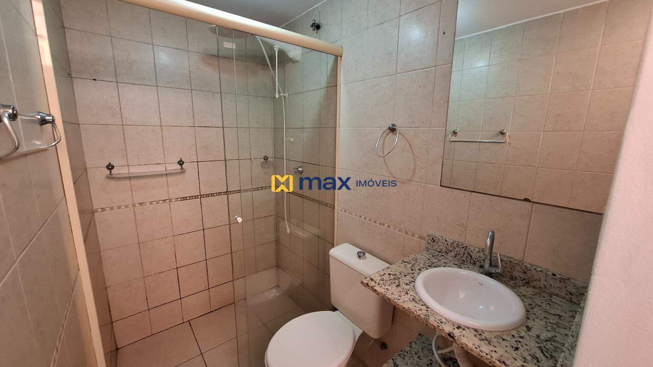 Apartamento para aluguel no Ressacada: Banheiro Suíte
