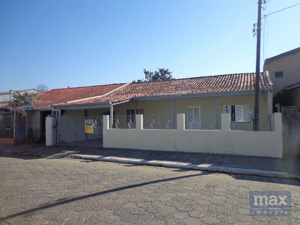 Casa para aluguel no São Vicente: