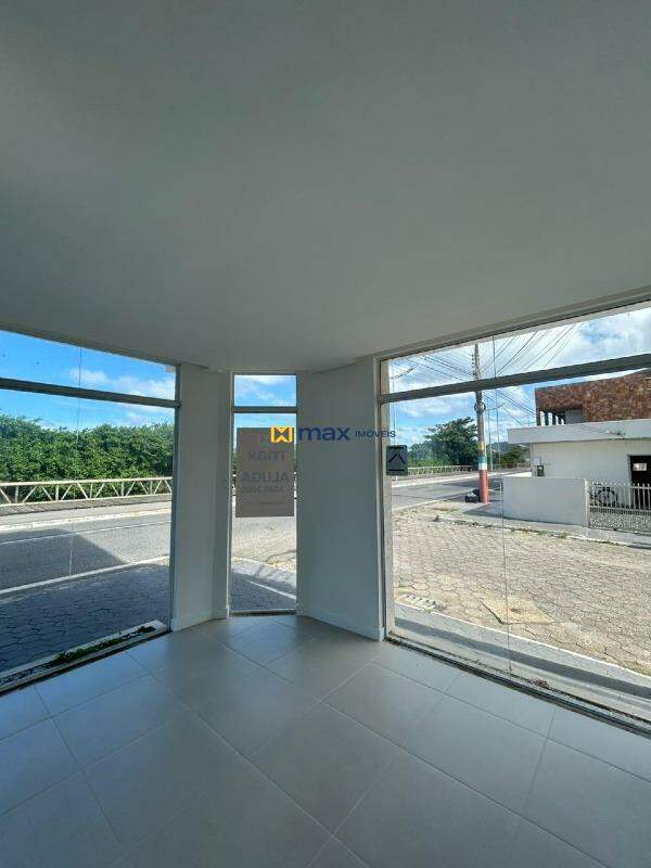 Sala para aluguel no Centro: 