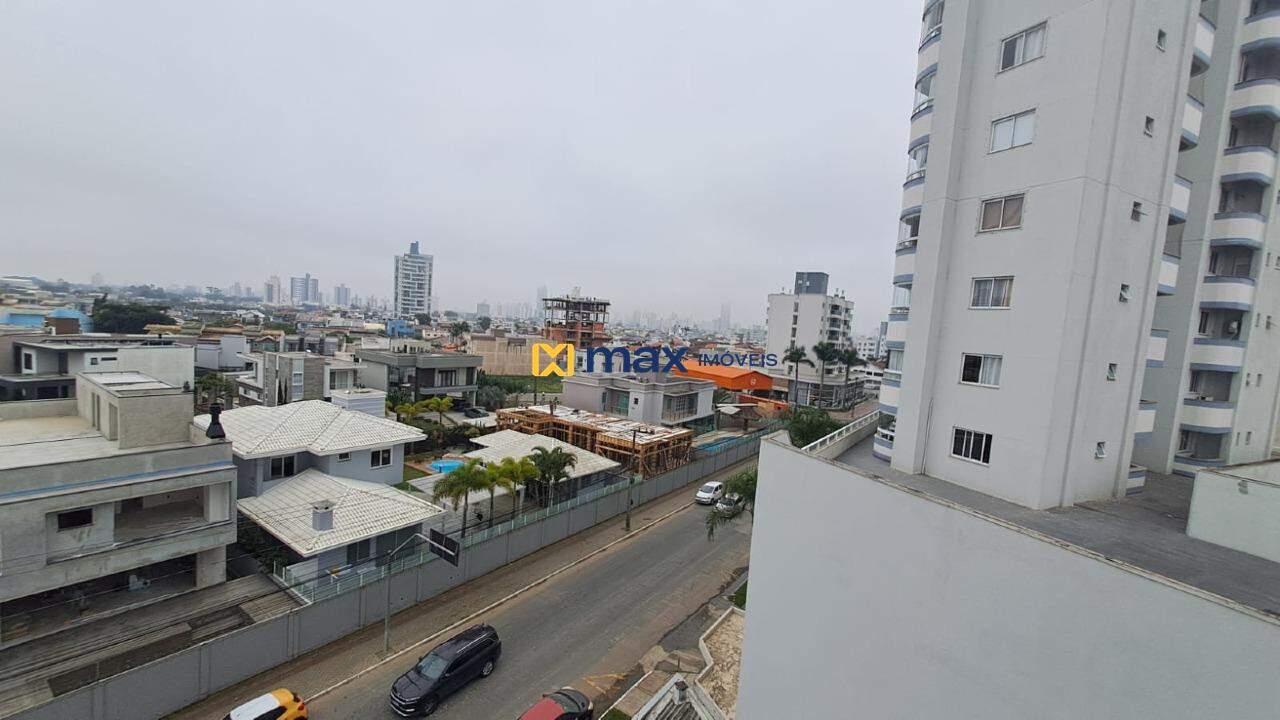 Apartamento para aluguel no Carvalho: Vista Sacada