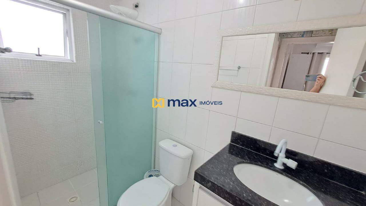 Apartamento para aluguel no Carvalho: Banheiro Social