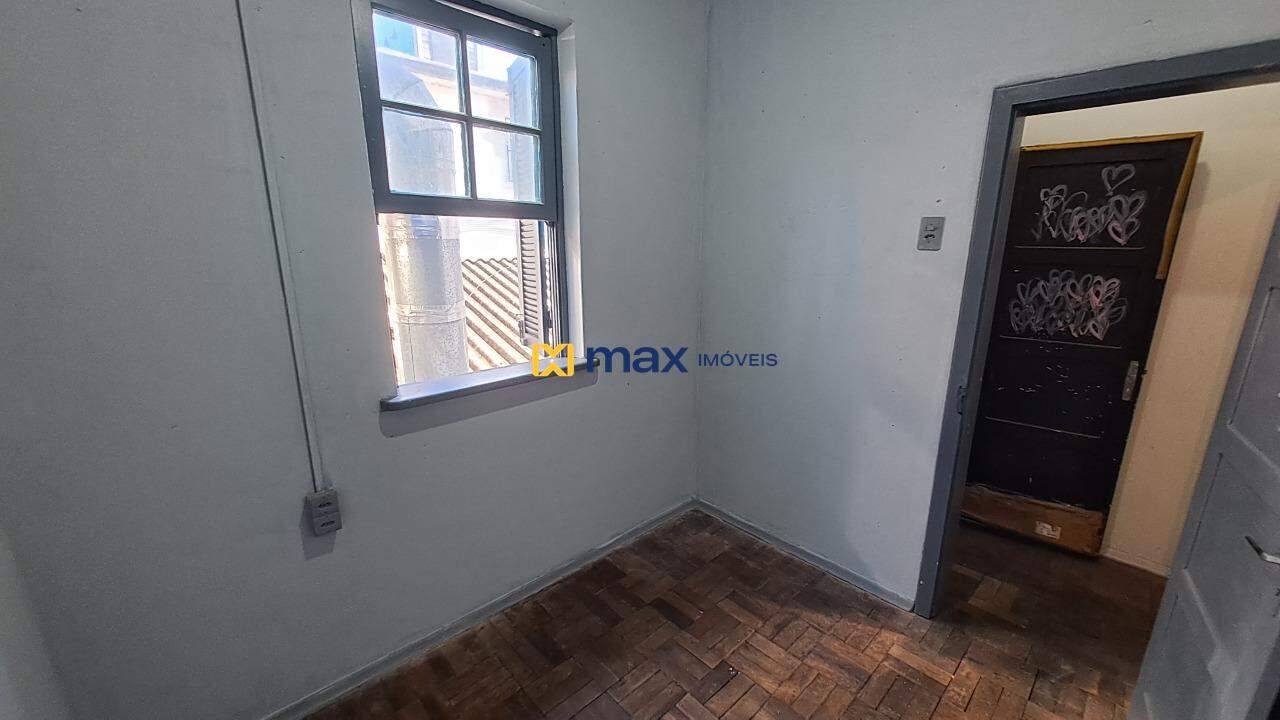 Casa Comercial para aluguel no Centro: Sala 4