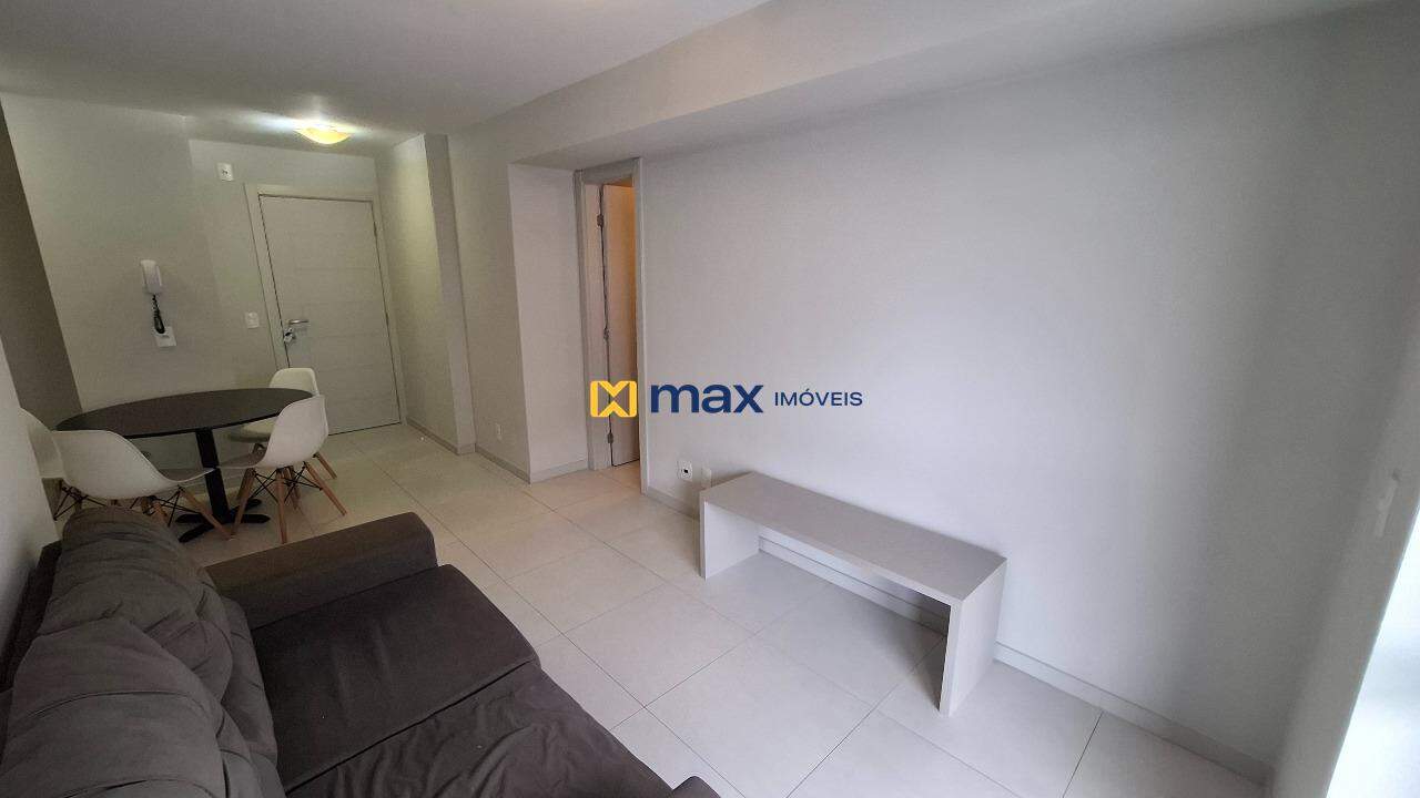 Apartamento para aluguel no Centro: Sala de Estar e Jantar