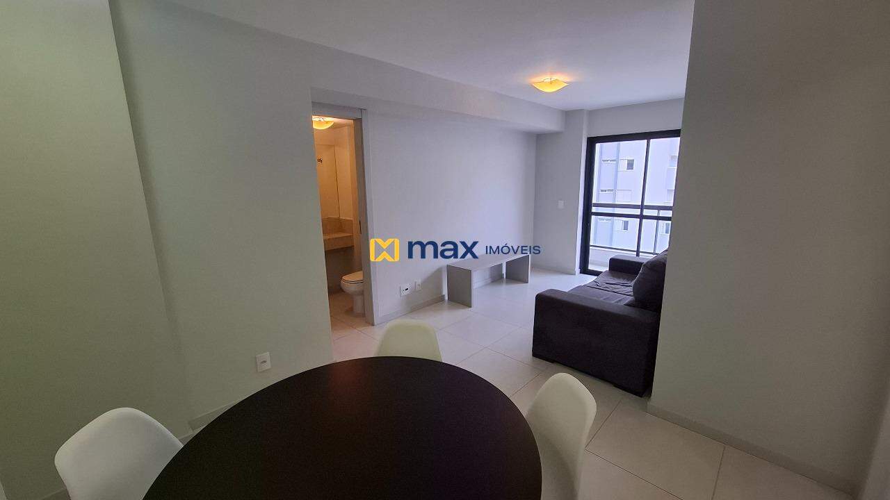 Apartamento para aluguel no Centro: Sala de Estar e Jantar