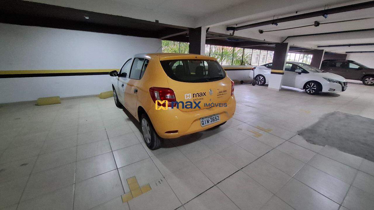 Apartamento para aluguel no Centro: Garagem