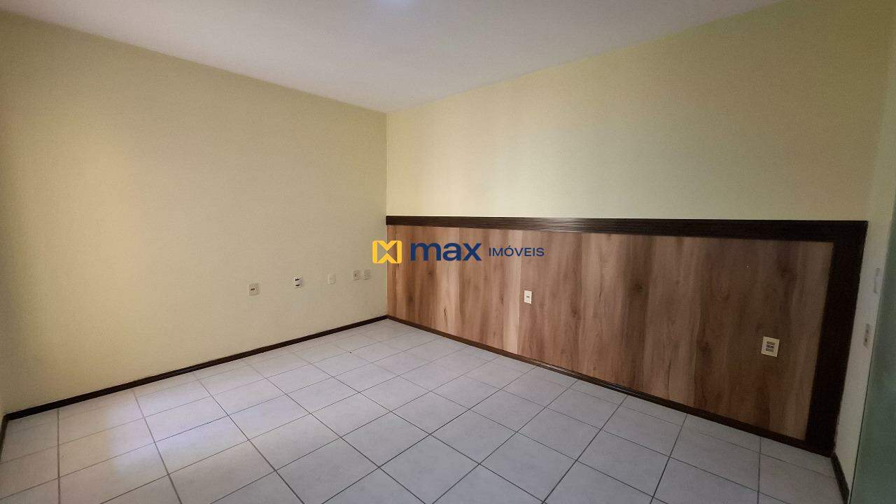 Casa para aluguel no Vila Operária: Quarto 1
