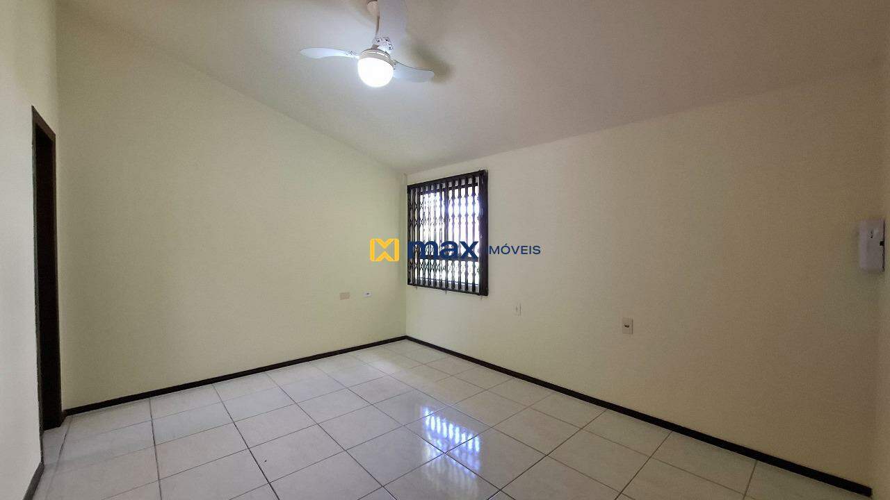 Casa para aluguel no Vila Operária: Suíte 1