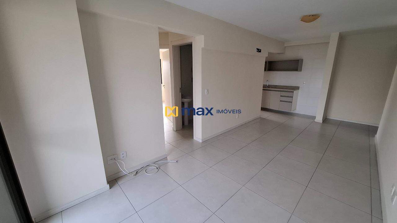 Apartamento para aluguel no Centro: Sala de Estar e Jantar