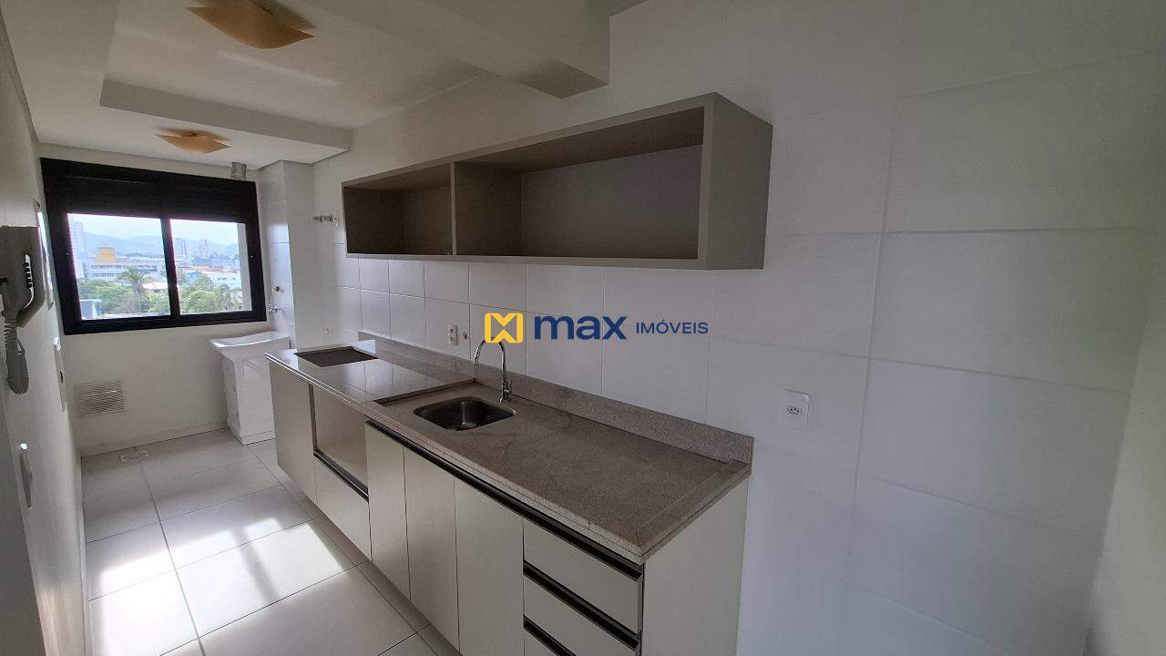 Apartamento para aluguel no Centro: Cozinha/ Lavanderia