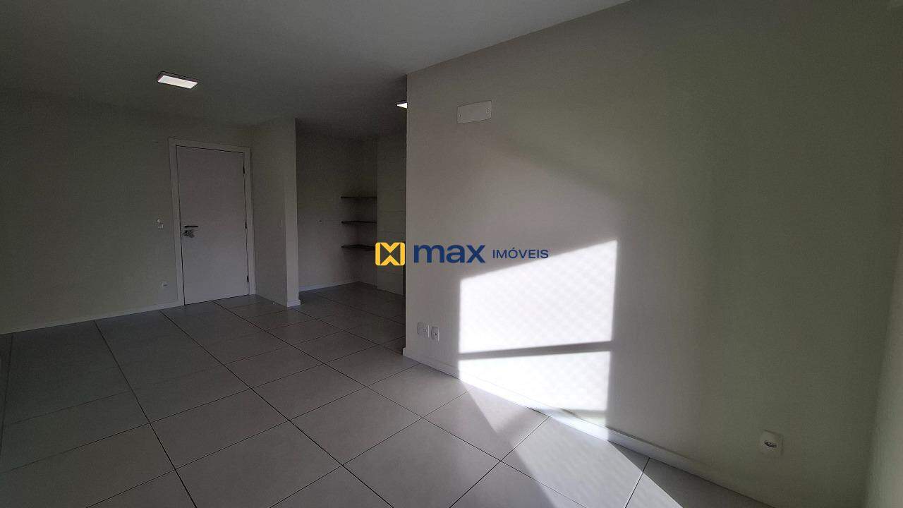 Apartamento para aluguel no Centro: Sala de Estar e Jantar