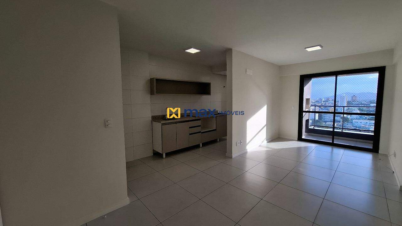 Apartamento para aluguel no Centro: Sala de Estar e Jantar