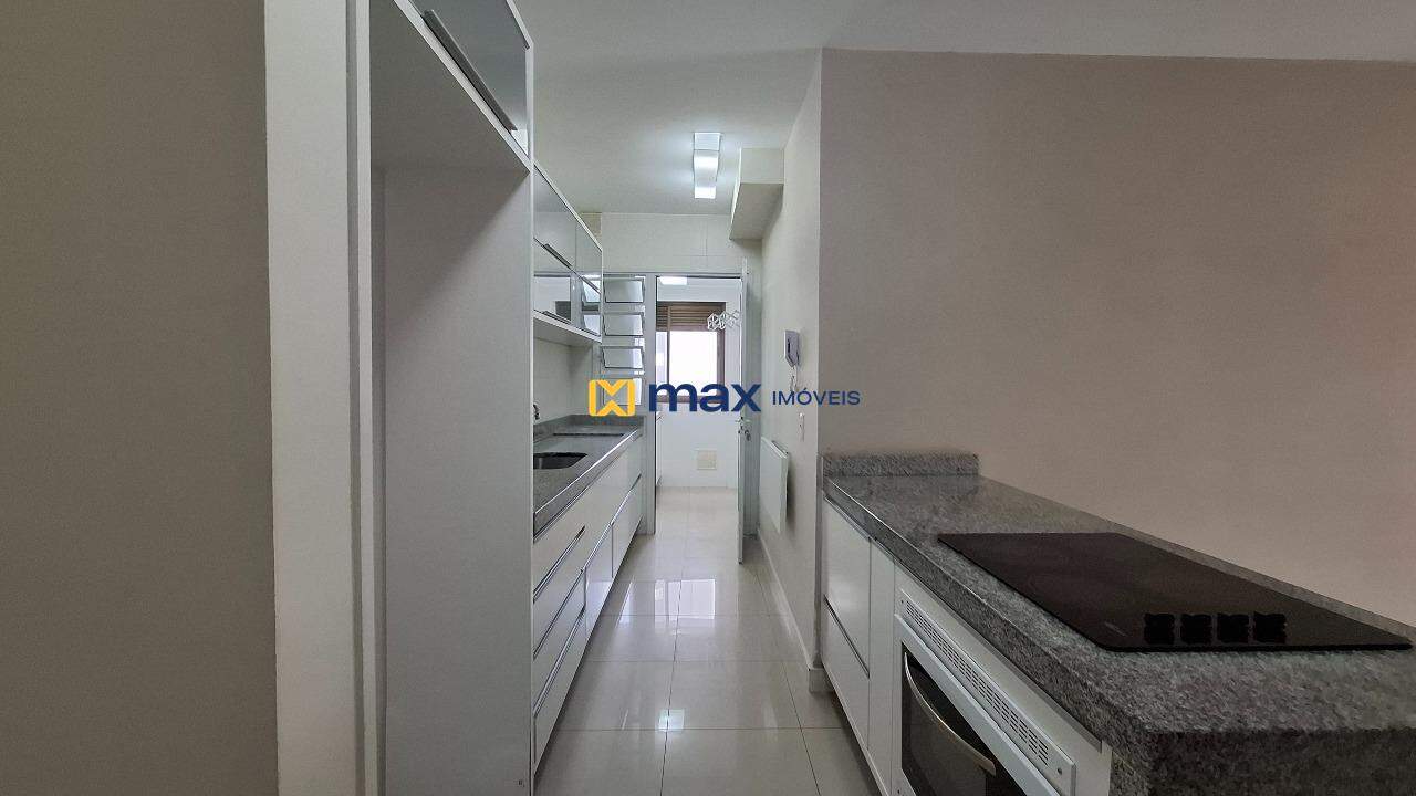 Apartamento para aluguel no Fazenda: Cozinha