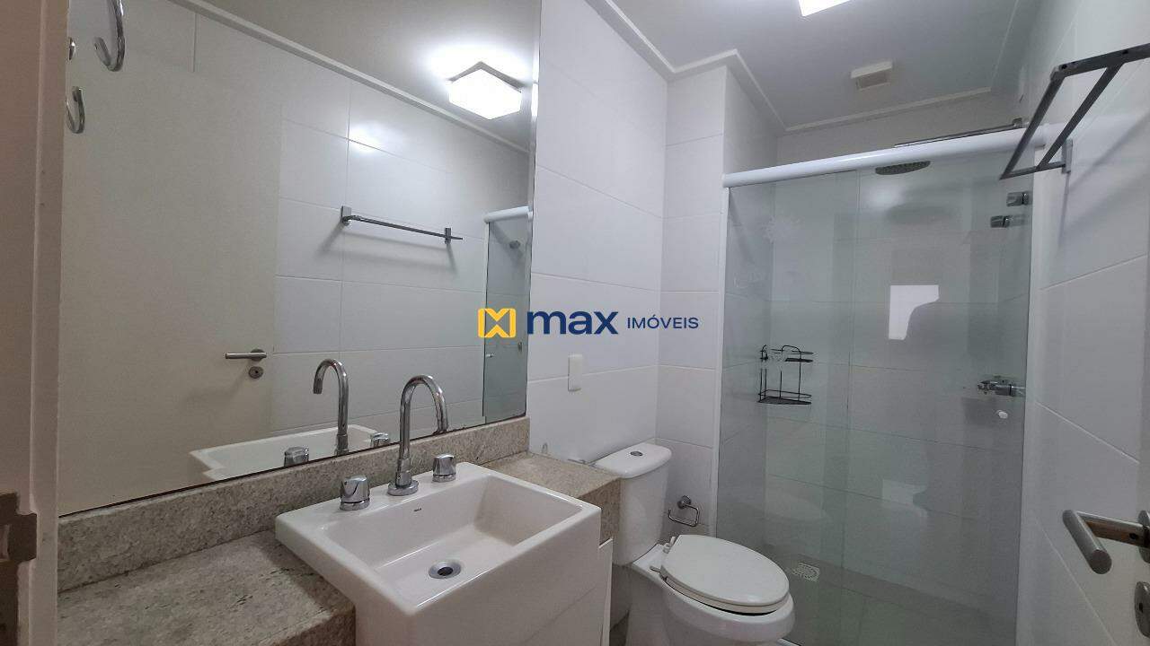 Apartamento para aluguel no Fazenda: Banheiro Social