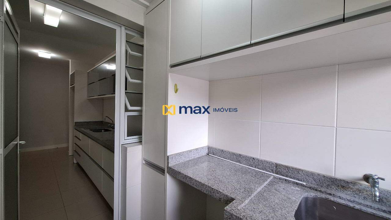 Apartamento para aluguel no Fazenda: Lavanderia