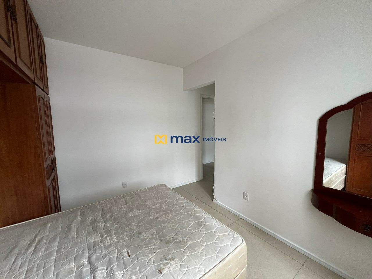 Apartamento para aluguel no Centro: 