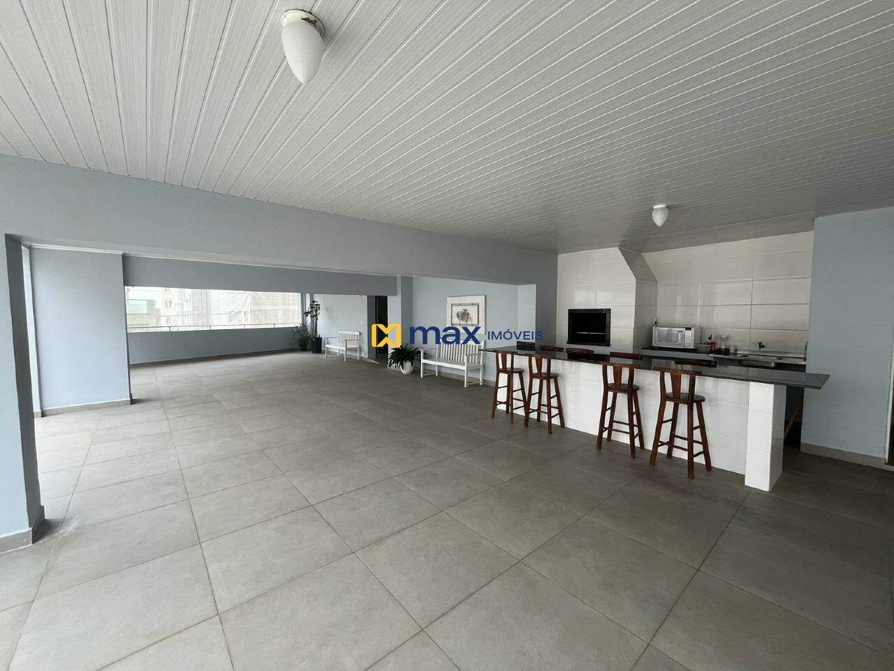 Apartamento para aluguel no Centro: 