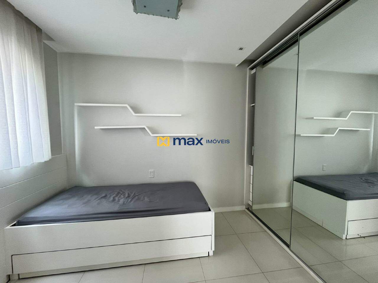Apartamento para aluguel no Centro: 