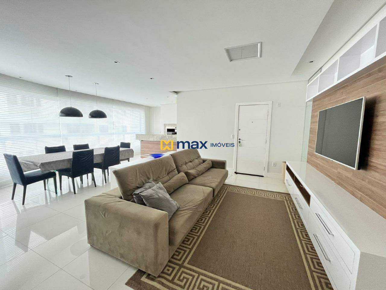 Apartamento para aluguel no Centro: 