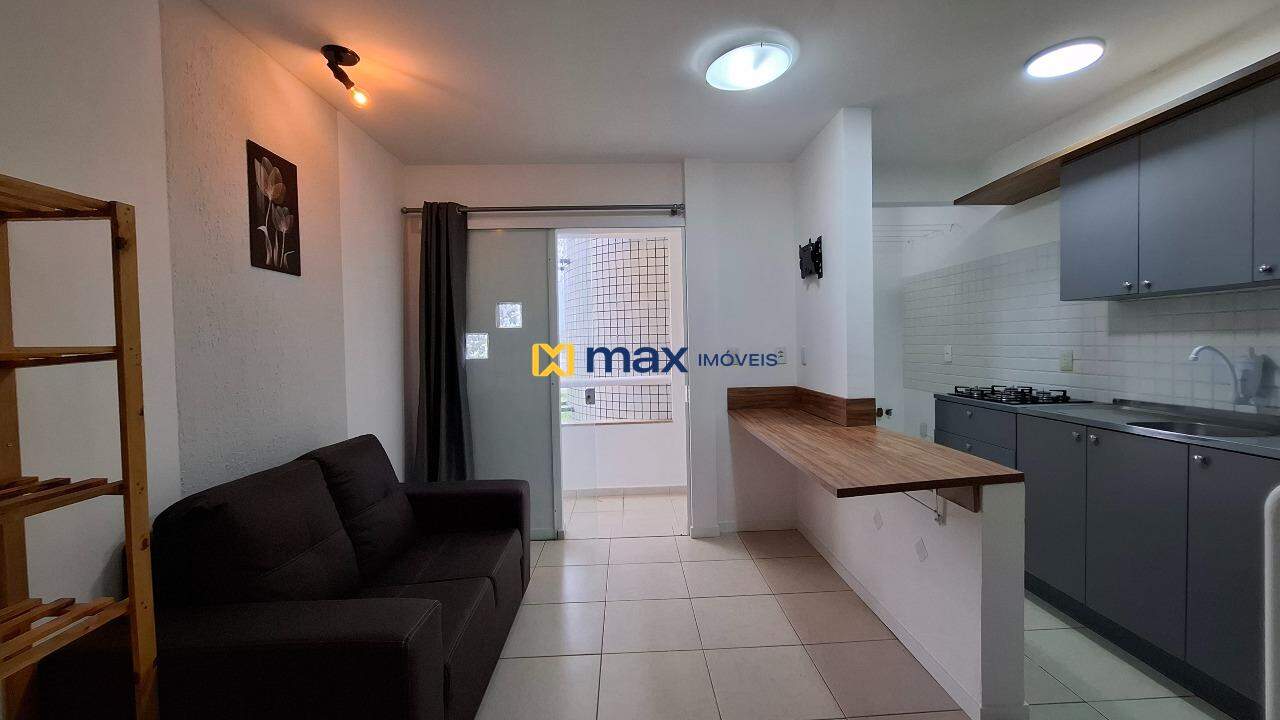 Apartamento para aluguel no Ressacada: Sala de Estar