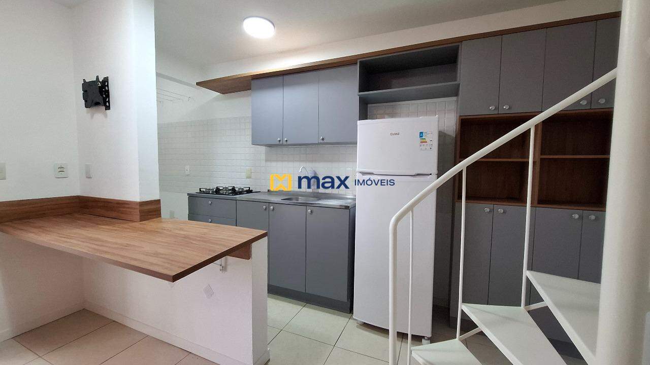 Apartamento para aluguel no Ressacada: Cozinha