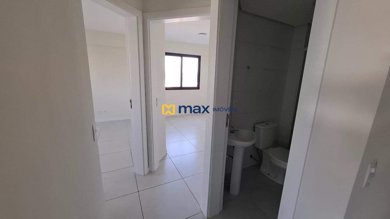 Apartamento para aluguel no Centro: Corredor