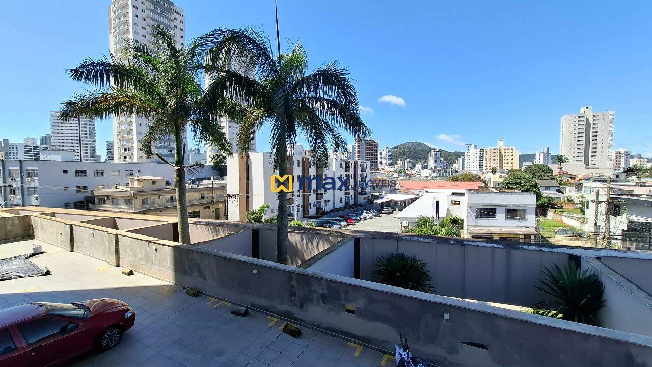 Apartamento para aluguel no Centro: Vista Sacada