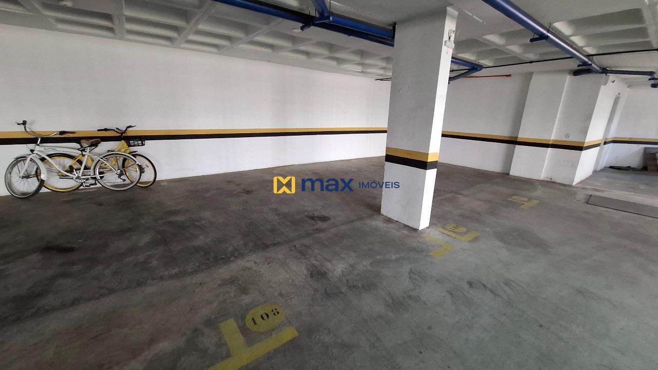 Apartamento para aluguel no Centro: Garagem