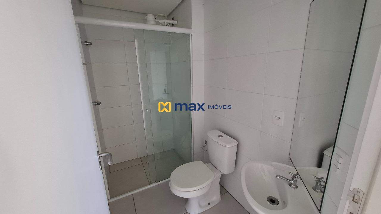 Apartamento para aluguel no Centro: Banheiro Social