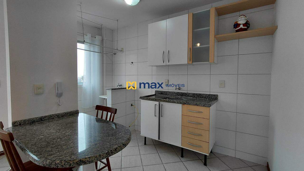 Apartamento para aluguel no Fazenda: Cozinha/ Lavanderia