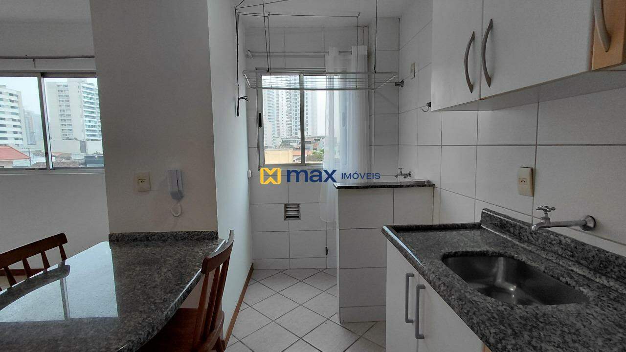 Apartamento para aluguel no Fazenda: Cozinha/ Lavanderia