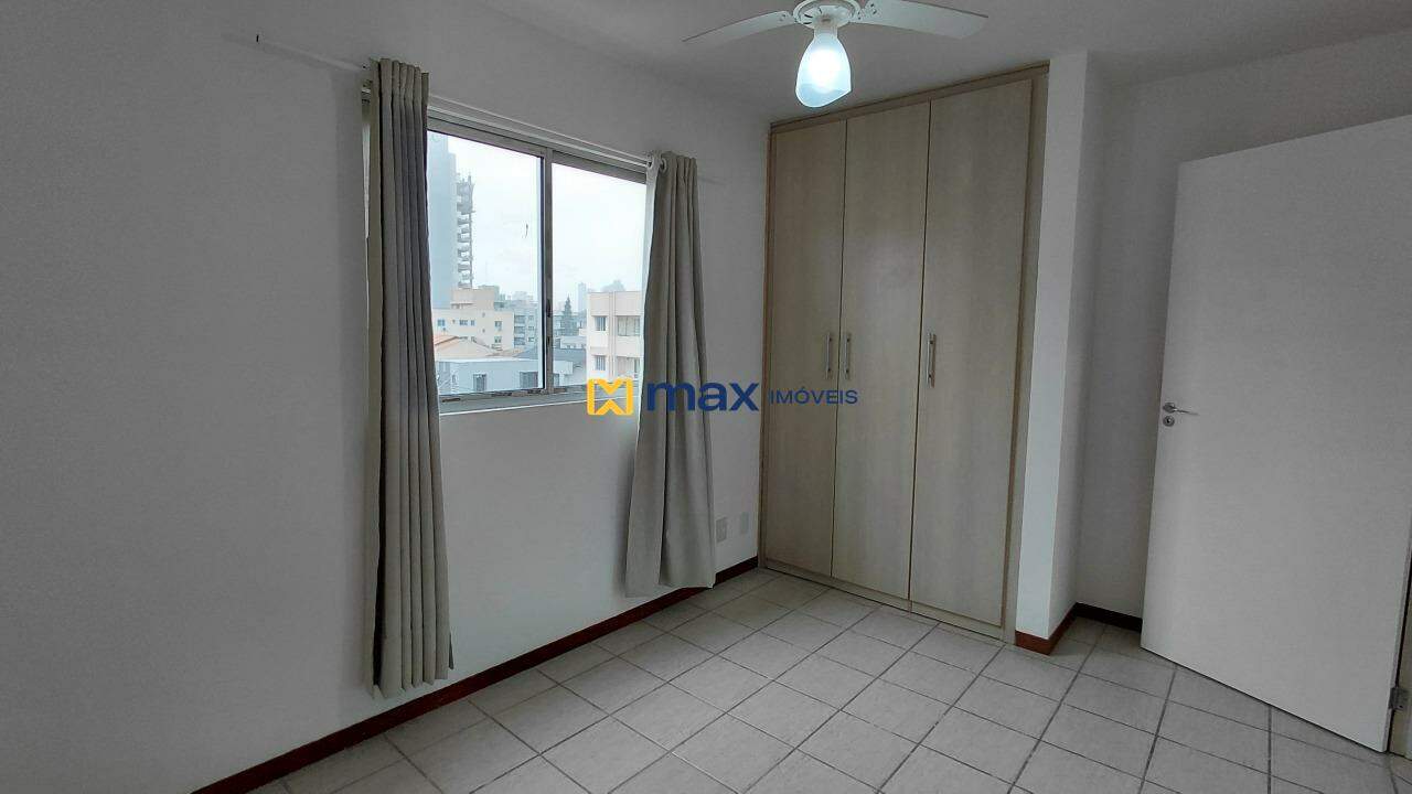 Apartamento para aluguel no Fazenda: Quarto