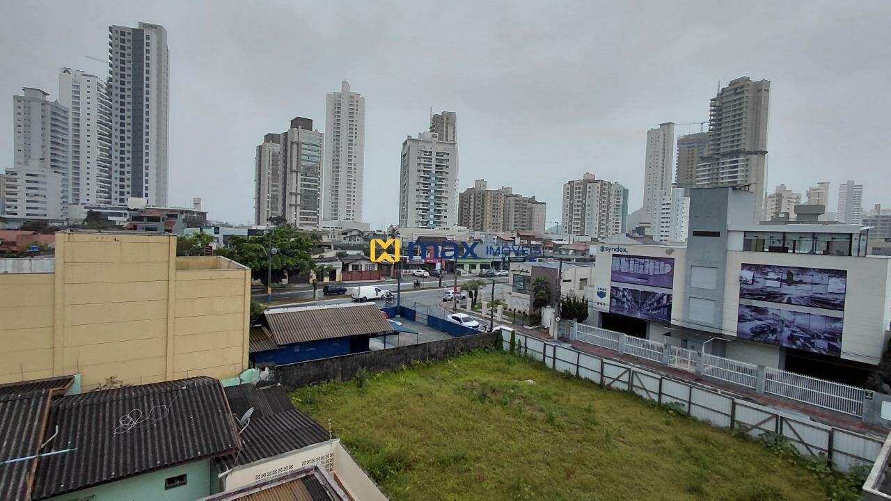 Apartamento para aluguel no Fazenda: Vista