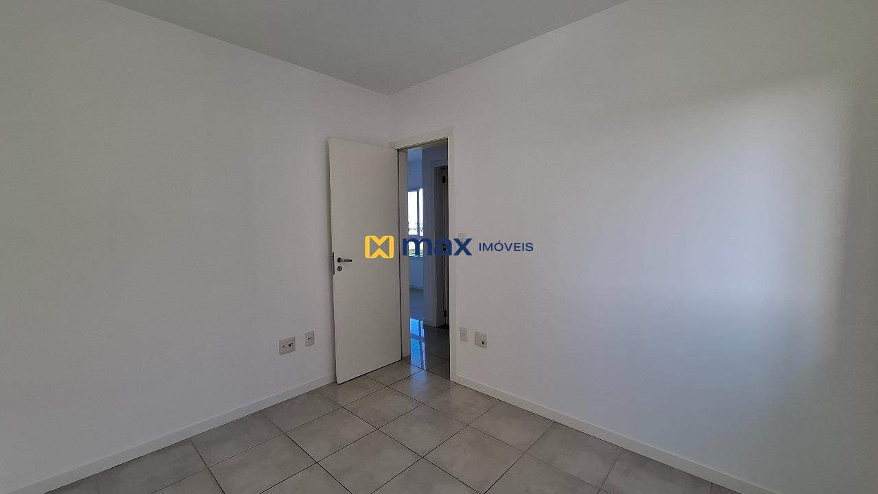 Apartamento para aluguel no Barra do Rio: Quarto