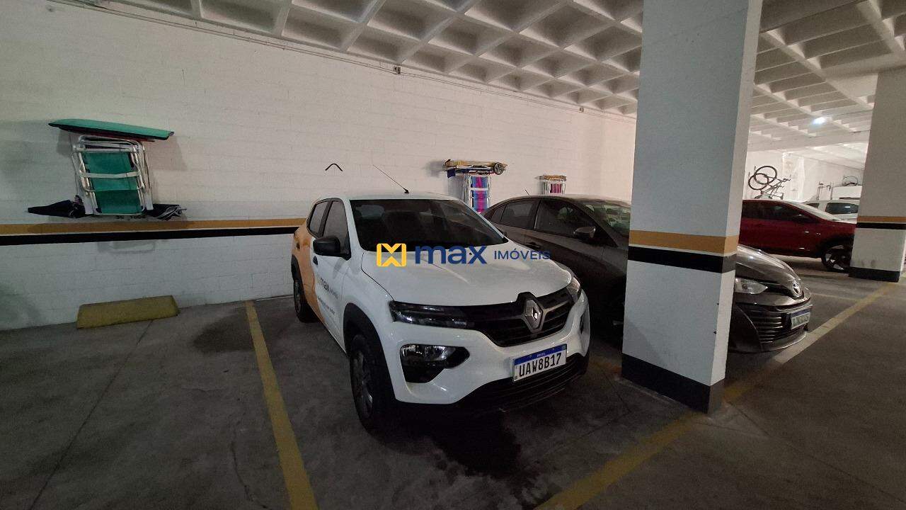 Apartamento para aluguel no Barra do Rio: Garagem