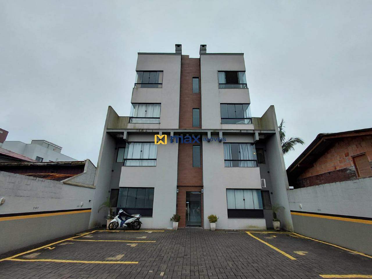 Apartamento para aluguel no Centro: 
