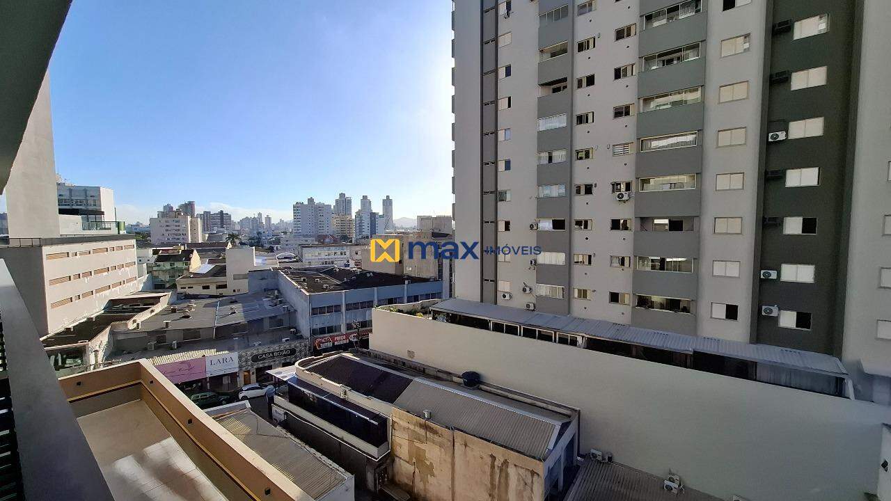 Apartamento para aluguel no Centro: Vista Sacada