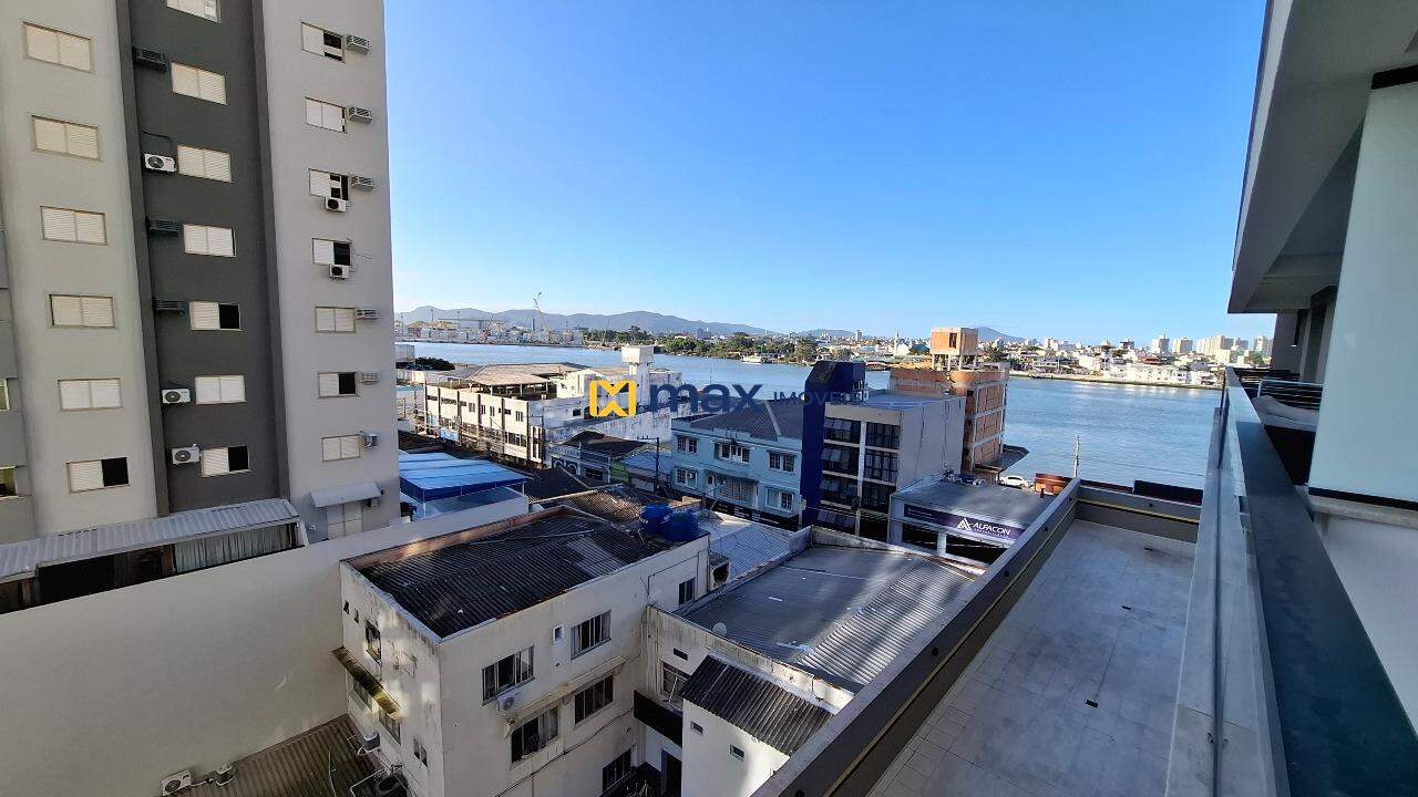 Apartamento para aluguel no Centro: Vista Sacada