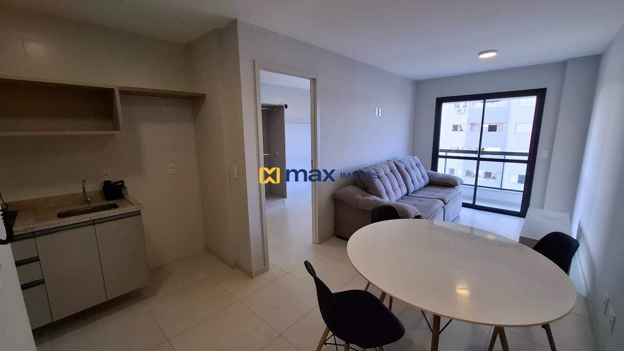 Apartamento para aluguel no Centro: Sala de Estar e Jantar