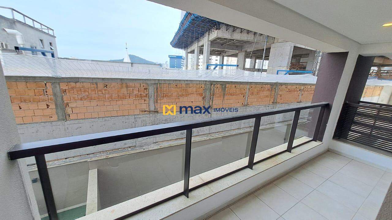Apartamento para aluguel no Centro: Sacada